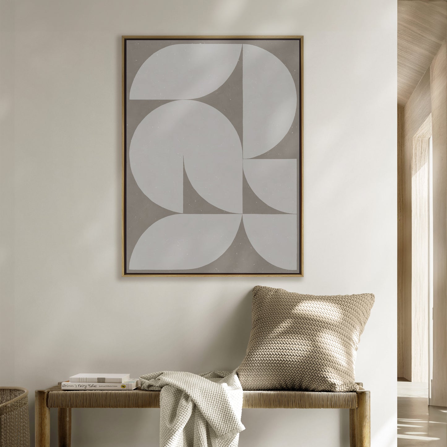 Tableau vertical inspiré du Bauhaus, signé Kupko, alliant géométrie et minimalisme pour une décoration moderne et équilibrée.