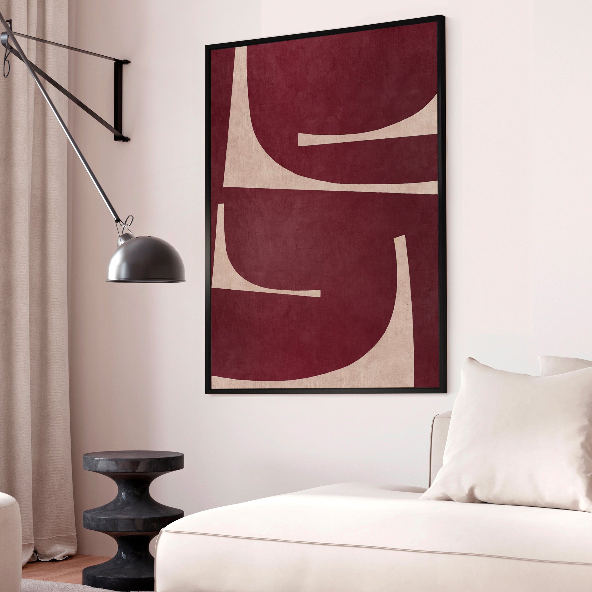 Tableau bordeaux Kupko avec cadre noir sur fond blanc